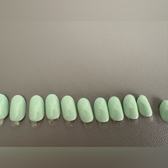 NWOB KISS imPRESS Color Short Press-On Manicure Nails in Hey Life - Picture 5 of 6